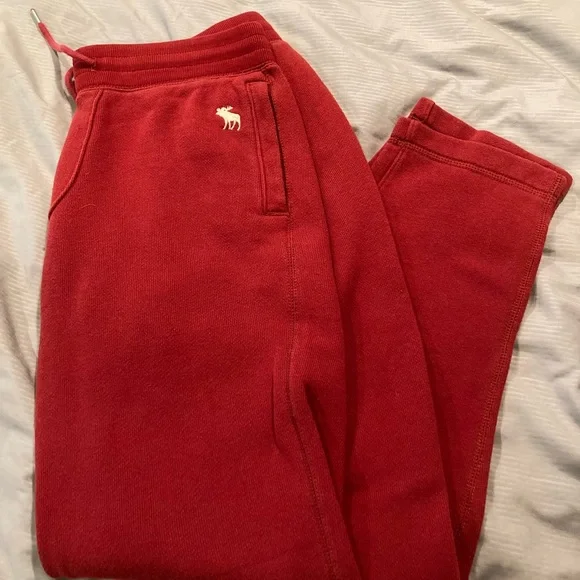 Abercrombie & Fitch Red Soft Fleece sweatpants joggers open bottom - Picture 2 of 6
